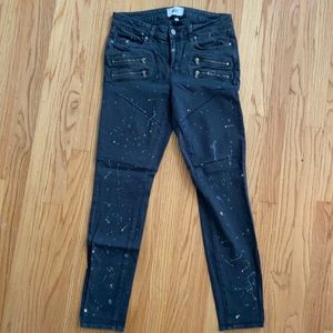 Paige Edgemont size 29 paint splattered skinny jeans.